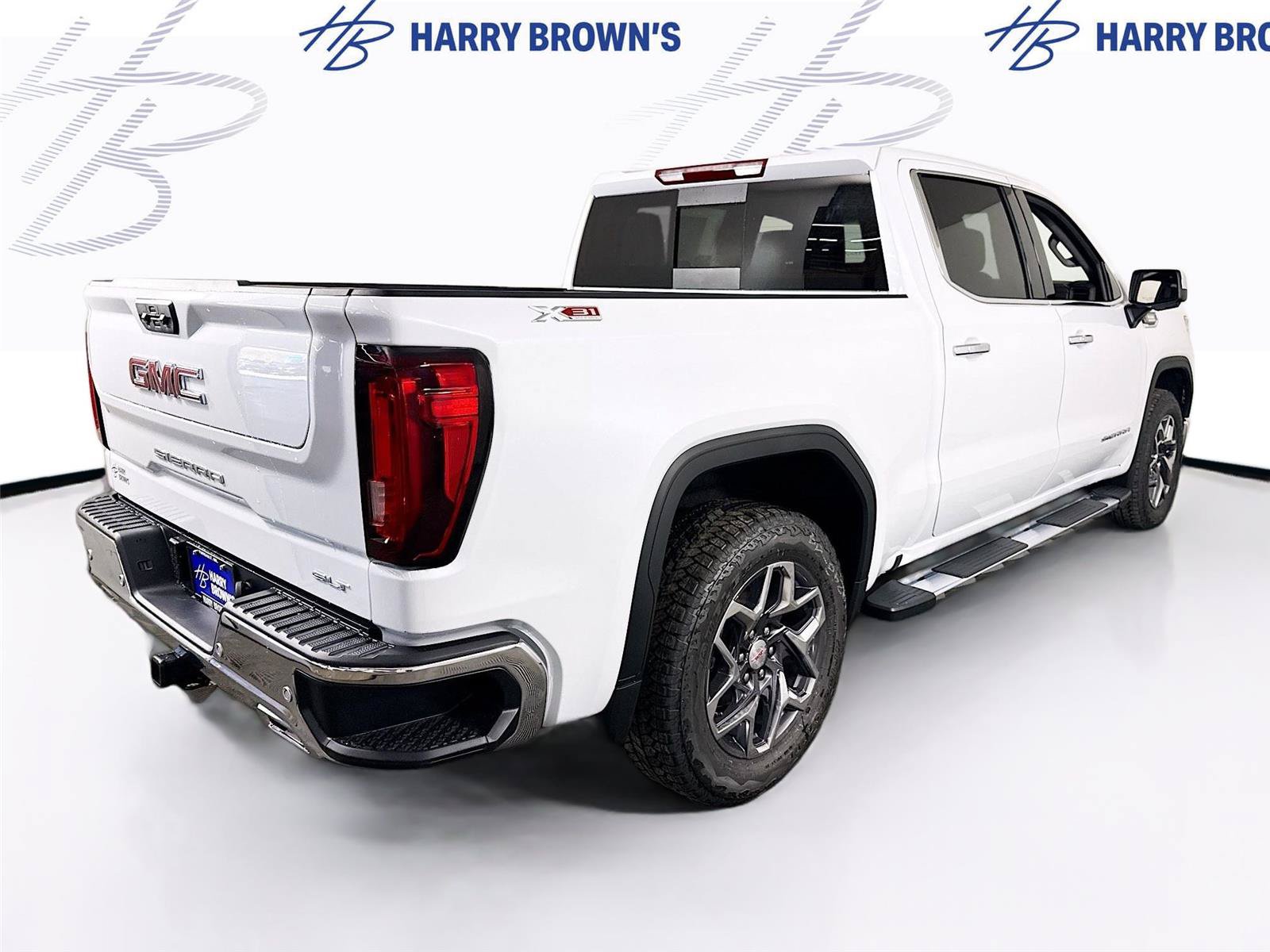 New 2026 GMC Sierra 1500 SLT w/ SLT Premium Plus Package AWD/4WD image 32
