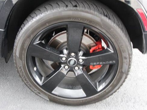 Used 2020 Land Rover Defender 110 X AWD/4WD image 45