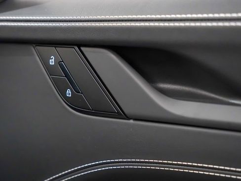 New 2026 Porsche 911 Carrera 4S image 15