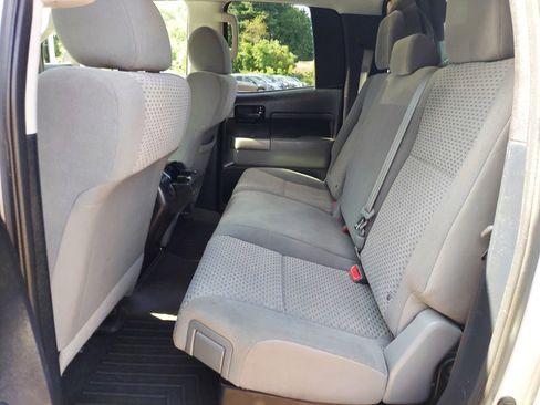 Used 2012 Toyota Tundra 4x4 Double Cab image 11