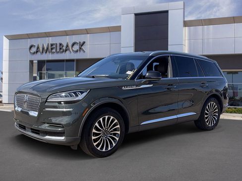 Certified 2022 Lincoln Aviator Reserve AWD/4WD image 2