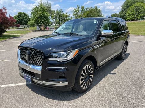 Used 2023 Lincoln Navigator L Black Label AWD/4WD image 5