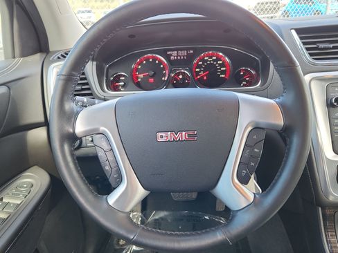 Used 2017 GMC Acadia Limited SLT AWD/4WD image 9