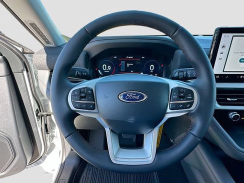 New 2026 Ford Explorer Active AWD/4WD image 7