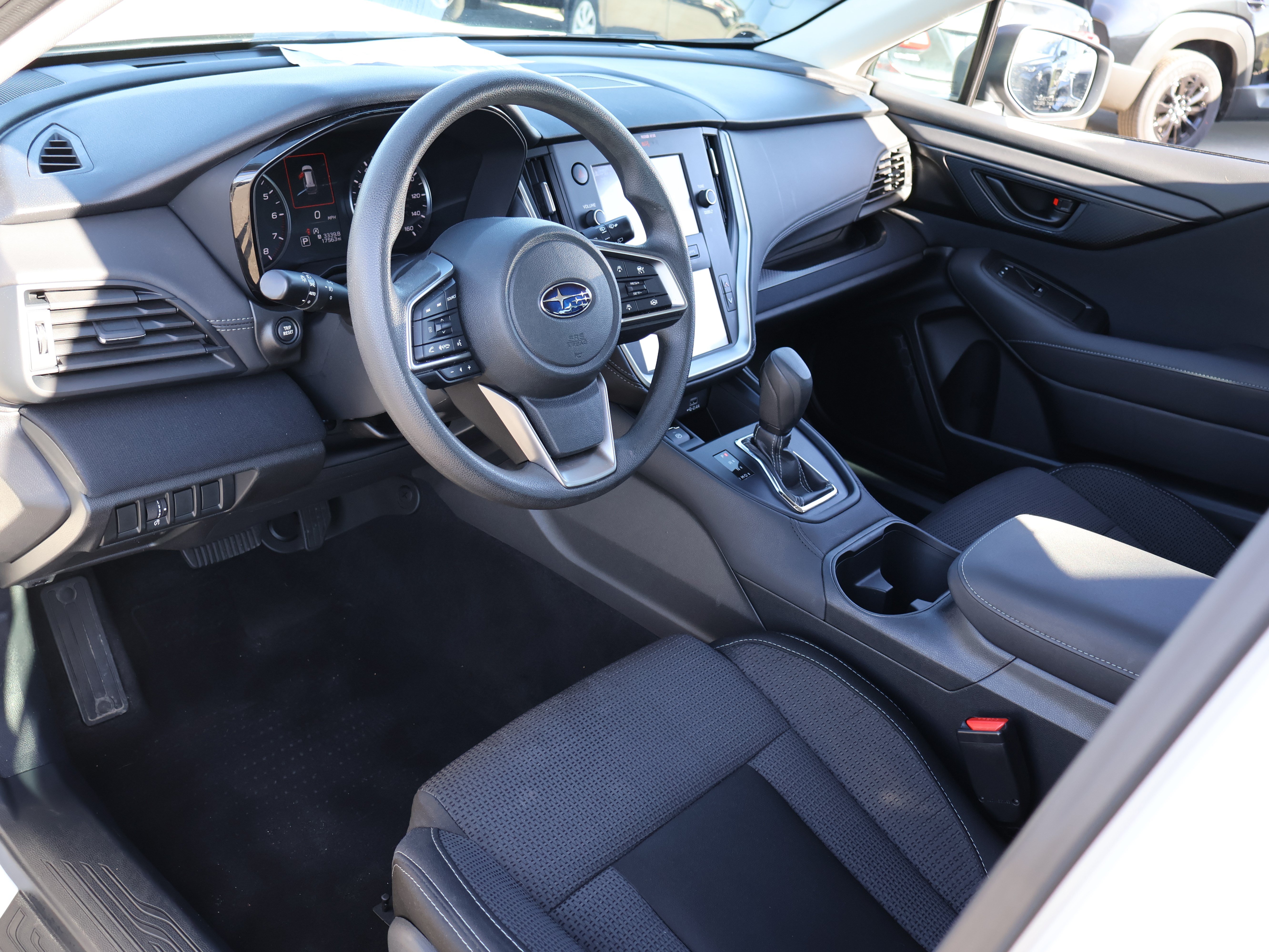 Used 2025 Subaru Outback w/ Popular Package #1A AWD/4WD image 26