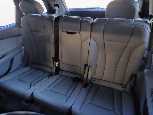 Used 2019 Audi Q7 3.0T Premium Plus w/ Premium Plus Package image 22