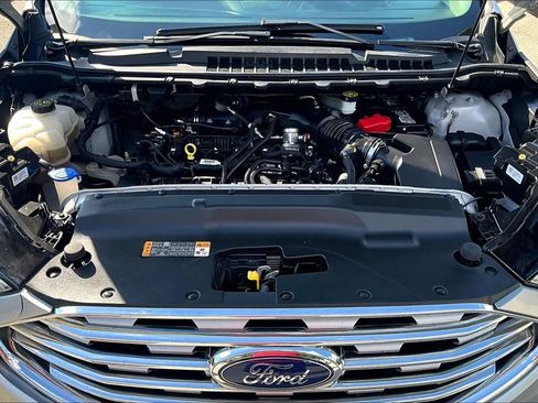 Used 2020 Ford Edge SEL FWD image 11