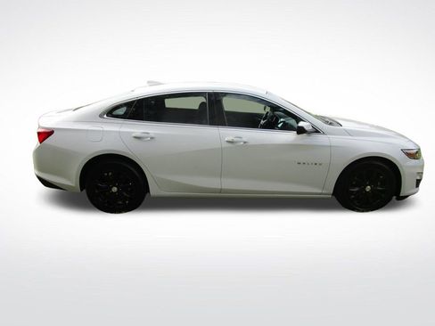 Used 2024 Chevrolet Malibu LT FWD image 7