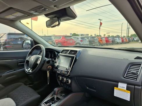 New 2026 Mitsubishi Outlander Sport LE AWD/4WD image 22