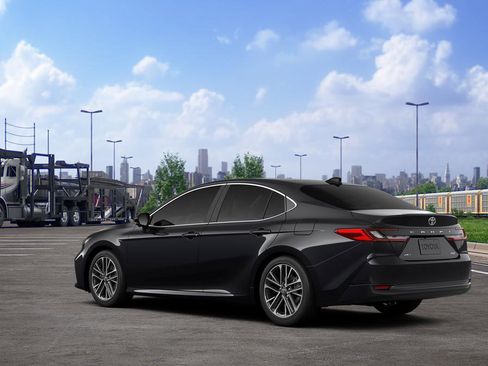 New 2026 Toyota Camry XLE FWD image 8