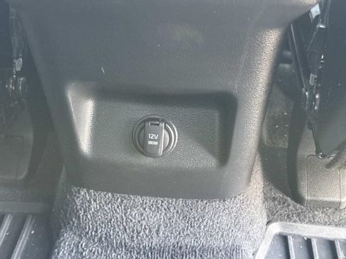 Used 2024 Kia Telluride S w/ S Sunroof Package FWD image 17
