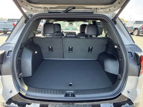 New 2026 GMC Terrain AT4 AWD/4WD image 32