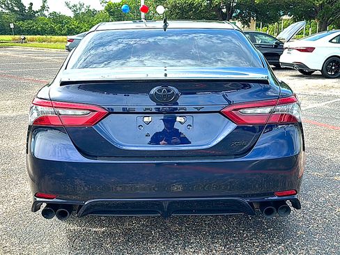 Used 2021 Toyota Camry XSE FWD image 7
