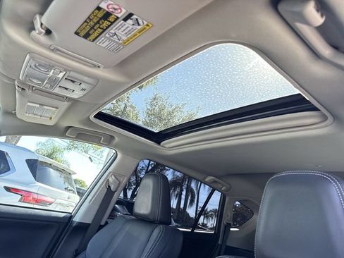 Used 2013 Toyota RAV4 Limited FWD image 21