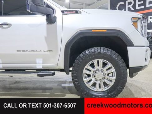 Used 2020 GMC Sierra 2500 Denali w/ Denali Ultimate Package AWD/4WD image 35