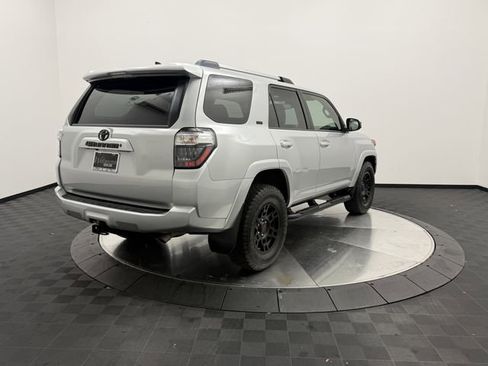 Used 2021 Toyota 4Runner SR5 image 7