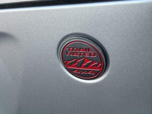 Used 2021 Jeep Wrangler Unlimited Rubicon w/ Uconnect 4C Nav & Sound Group image 9