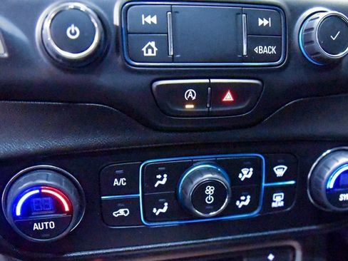 Used 2022 GMC Terrain Denali image 20