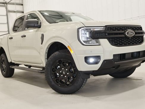 New 2025 Ford Ranger XLT image 31