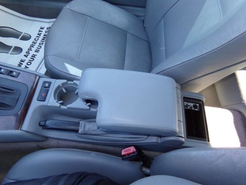 Used 2004 BMW 325Ci Convertible RWD image 41