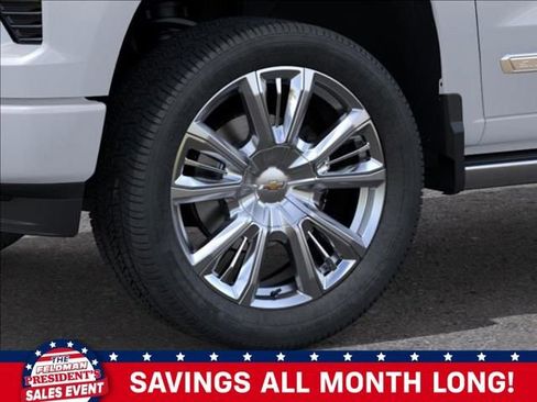 New 2026 Chevrolet Silverado 1500 High Country w/ High Country Premium Package image 9