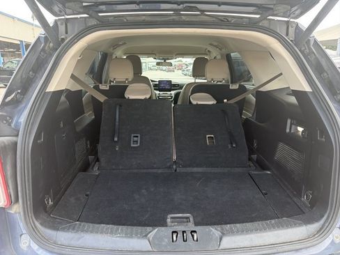 Used 2021 Ford Explorer XLT w/ Equipment Group 202A RWD image 20