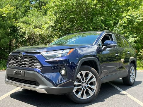Certified 2024 Toyota RAV4 Limited w/ Advanced Technology Package AWD/4WD image 29