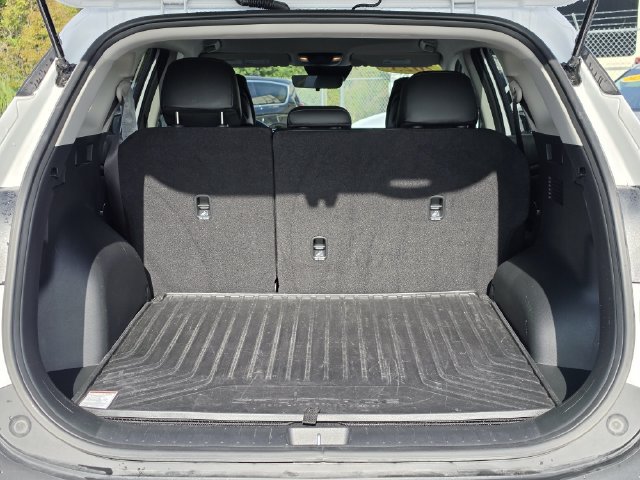 Used 2025 Kia Sportage EX FWD image 20