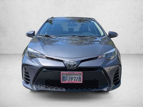 Used 2019 Toyota Corolla SE FWD image 2
