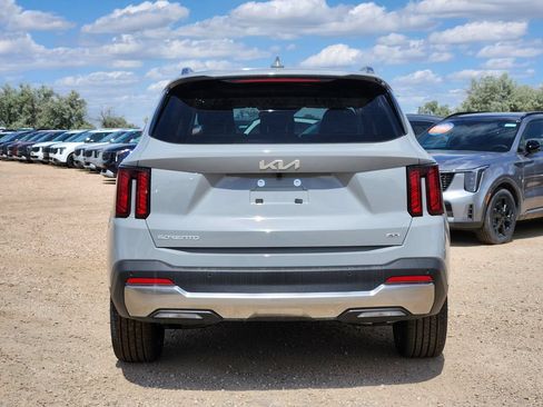 New 2026 Kia Sorento EX AWD/4WD image 11