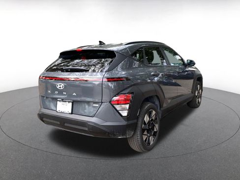 Used 2025 Hyundai Kona SEL image 7