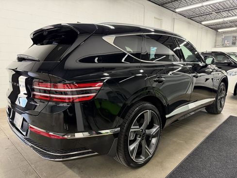 Used 2025 Genesis GV80 3.5T Prestige image 4