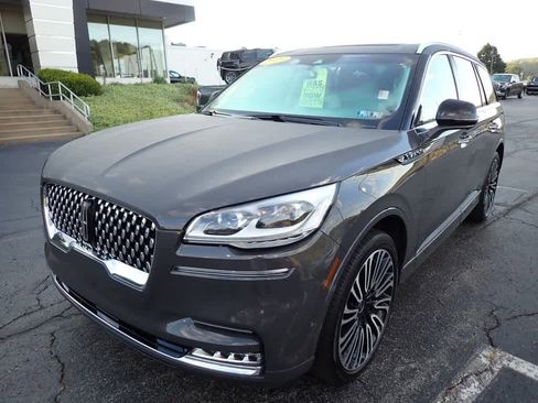 Used 2023 Lincoln Aviator Black Label w/ Dynamic Handling Package image 9