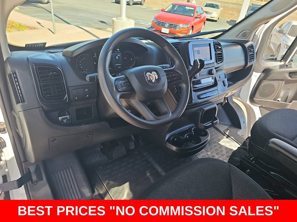 Used 2025 RAM ProMaster 2500 w/ U-Haul Equipment Group FWD image 15