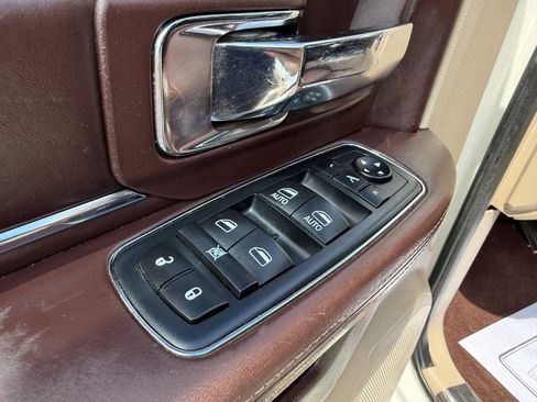 Used 2016 RAM 2500 Longhorn w/ Convenience Group AWD/4WD image 14