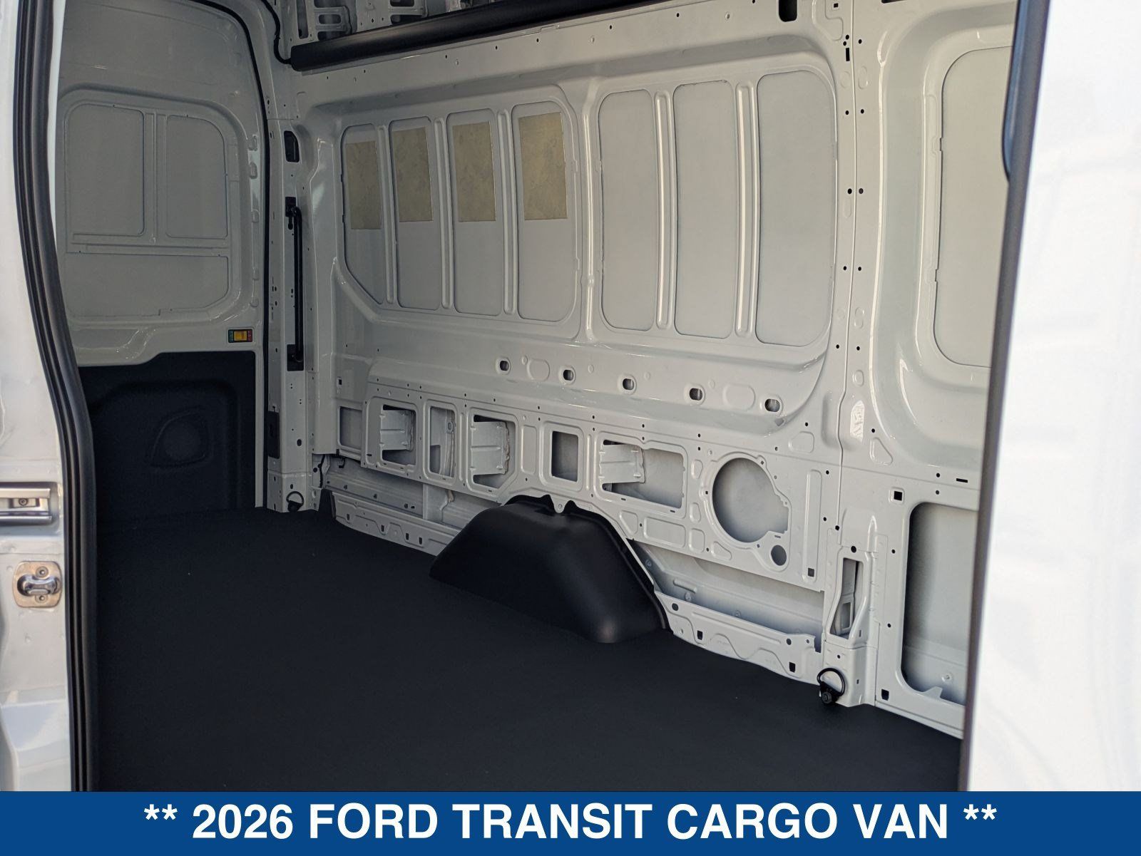 New 2026 Ford Transit 350 148 High Roof Extended RWD image 18