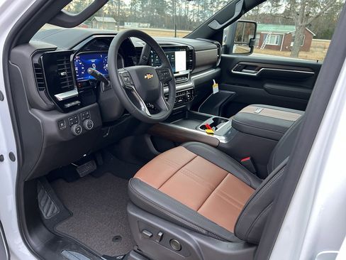 New 2026 Chevrolet Silverado 2500 High Country w/ Technology Package image 15