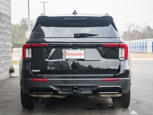 Used 2025 Ford Explorer ST-Line w/ ST-Line Street Pack image 6