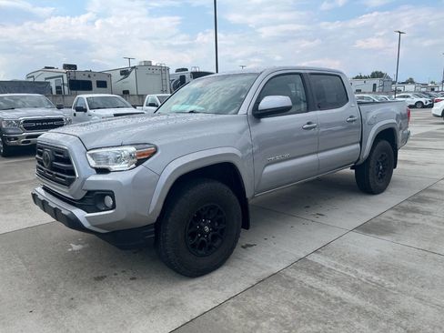 Used 2019 Toyota Tacoma SR5 image 7