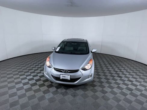 Used 2012 Hyundai Elantra GLS w/ Preferred Pkg 3 FWD image 3