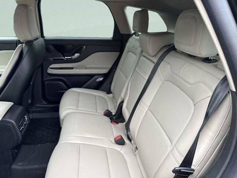 New 2026 Lincoln Corsair Premiere FWD image 26