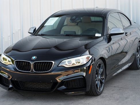 Used 2016 BMW M235i Coupe image 41