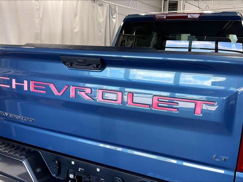 Used 2024 Chevrolet Silverado 1500 LT AWD/4WD image 28