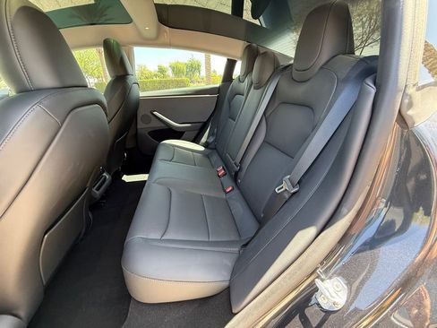 Used 2025 Tesla Model 3 RWD image 12