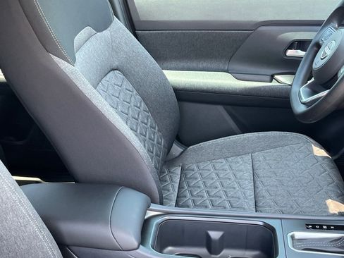 New 2026 Nissan Kicks SV w/ Cold Weather Package FWD image 10