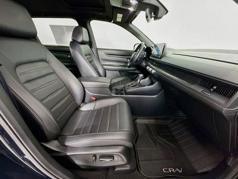 Used 2025 Honda CR-V Sport-L image 33