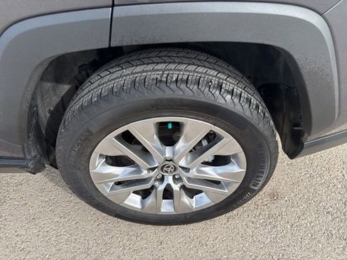 Used 2025 Toyota RAV4 Limited image 5