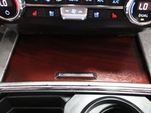 Used 2022 Ford F350 King Ranch w/ King Ranch Ultimate Package AWD/4WD image 79