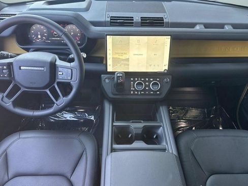 New 2026 Land Rover Defender 110 Trophy Edition AWD/4WD image 14