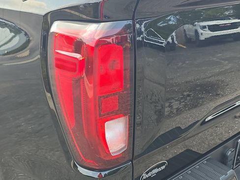 Certified 2021 GMC Sierra 1500 Elevation w/ LPO, Elevation Black Package AWD/4WD image 34